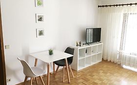 Weststadt Apartment